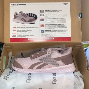 Steel toe work shoes